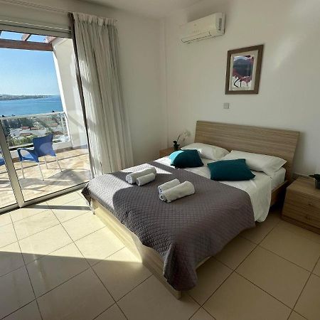Villa Aqua Sunrise 1Km From Beach With Sea Views Coral Bay Buitenkant foto