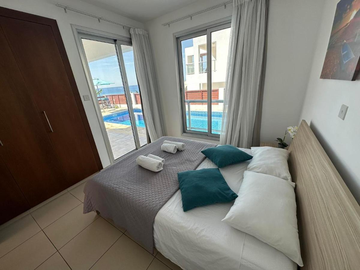 Villa Aqua Sunrise 1Km From Beach With Sea Views Coral Bay Buitenkant foto